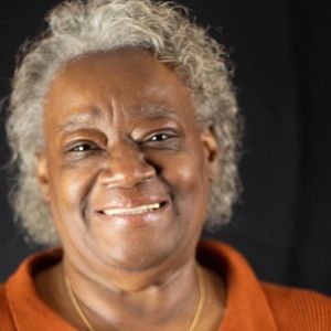 Meet your Posher, Valeria